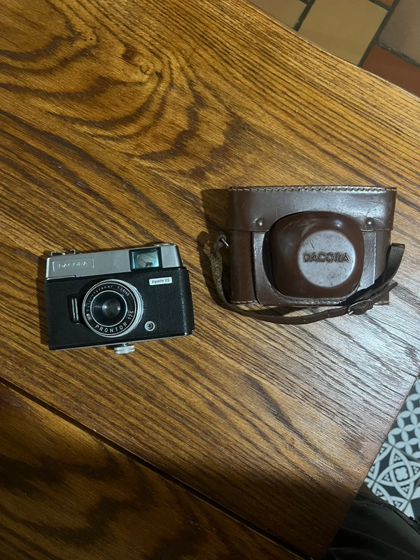 appareil photo - debarras Rochefortais