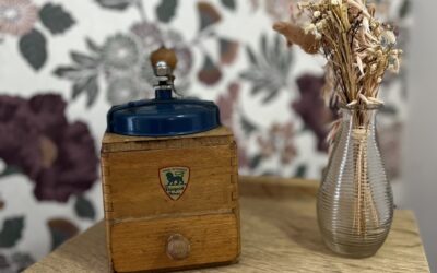 Moulin à Café Peugeot Vintage – Un Objet Authentique et Intemporel